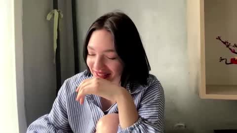 Snapshot of hollisguerrette chatting on 03.14.26 Sofia online show from 03.14.26