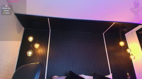 Snapshot of holly_kat chatting on 10.24.25 April online show from 10.24.25