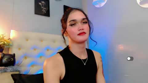 Apple online show from 12.20.24