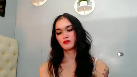 Apple online show from 12.23.24