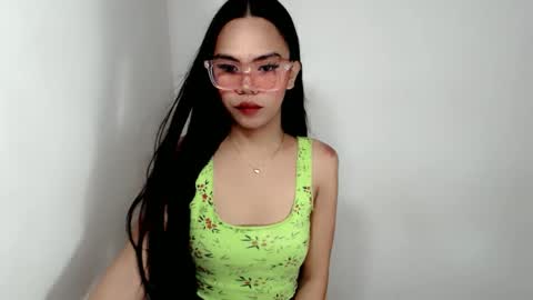 hollyhalo online show from 10.14.25