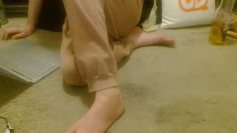 Snapshot of hollyhawkes chatting on 02.26.26 Holly Hawkes online show from 02.26.26