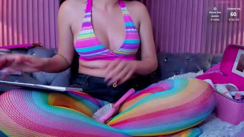 Holly online show from 10.07.25