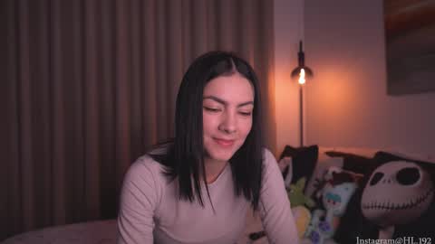 Holly Linder online show from 10.09.25