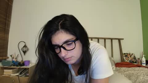 Snapshot of hollyshit_ chatting on 02.27.26 hollyshit_ online show from 02.27.26