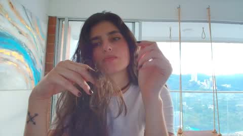 hollyshit_ online show from 03.19.26