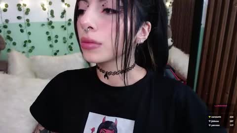 holly online show from 01.17.25