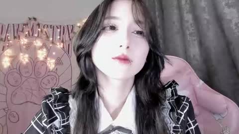 Snapshot of holy420loly chatting on 10.10.25 Ho Lee Sheet online show from 10.10.25
