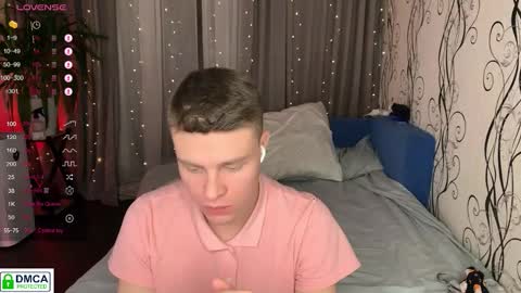 holy_eggs_00 online show from 02.01.26