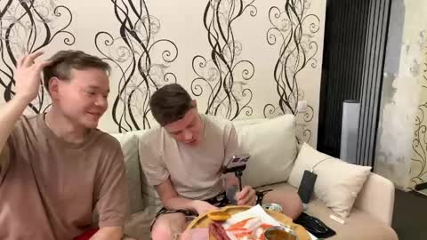 holy_eggs_00 online show from 04.18.26