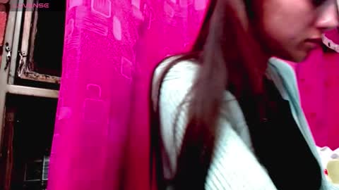 Juli online show from 01.16.26