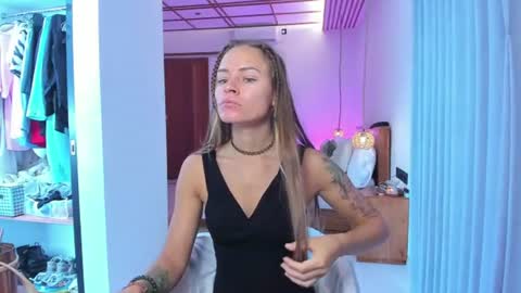 Snapshot of holy_khloe chatting on 07.27.26 Kira Purrr online show from 07.27.26