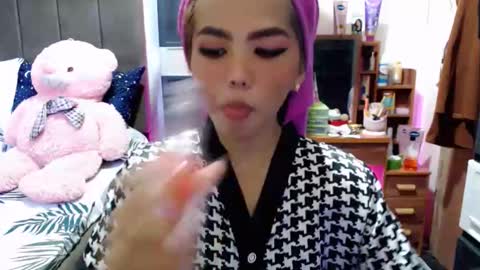 holy_molly1 online show from 11.05.25