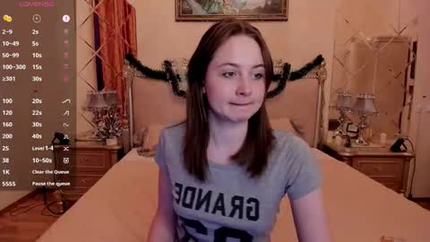 holybabydoll online show from 12.18.25