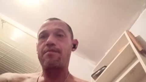 Snapshot of homi69 chatting on 12.17.25 homi69 online show from 12.17.25