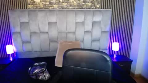 Honney online show from 12.19.24