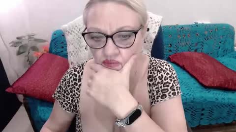 Snapshot of honey_lady_ chatting on 01.26.25 Honey Lady online show from 01.26.25
