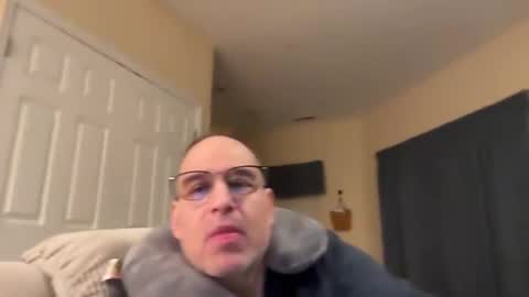 honey_man14 online show from 02.27.25