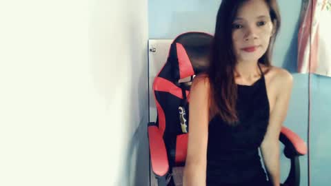 Snapshot of honey_mollyxx chatting on 07.15.26 honey_mollyxx online show from 07.15.26