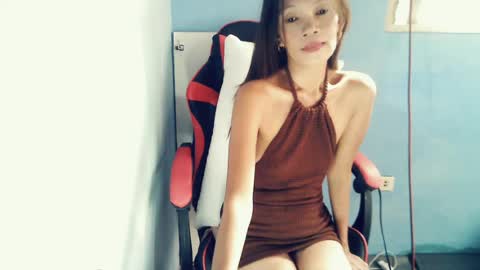 Snapshot of honey_mollyxx chatting on 07.18.26 honey_mollyxx online show from 07.18.26