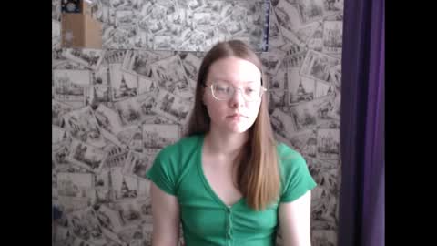 Lina online show from 02.04.25