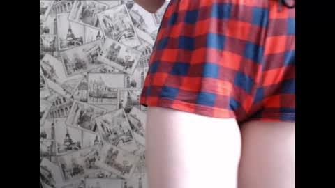 Lina online show from 02.28.25