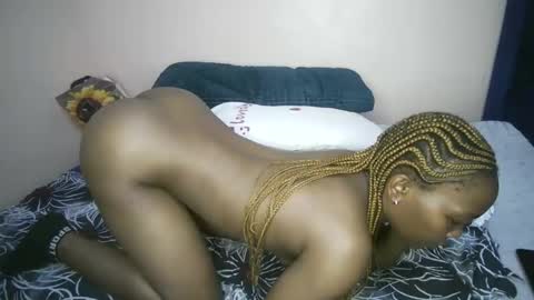 honey_nubia0 online show from 02.15.26