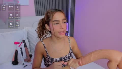 honey_sofii_ online show from 04.10.26