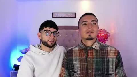 Snapshot of honeyboys_x chatting on 01.15.26 Camilo Sebas online show from 01.15.26