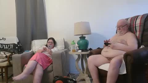 Snapshot of honeybuns344636 chatting on 12.23.24 Honey online show from 12.23.24