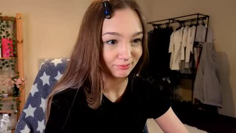 Snapshot of honeycomfya chatting on 04.03.26 Masha online show from 04.03.26