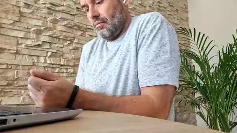 honeydaddyforyou online show from 10.28.25