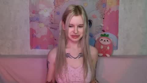 Lisa online show from 12.15.25