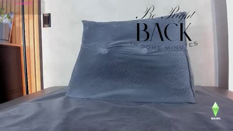 Sofia independent model online show from 11.06.25