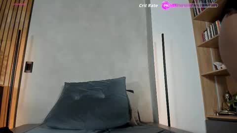 Sofia independent model online show from 11.13.25