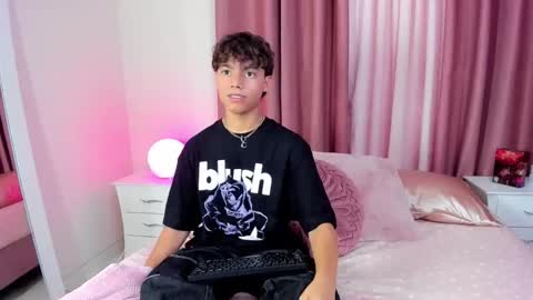 honeymoon_sariel online show from 11.13.25