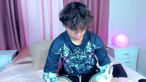 Snapshot of honeymoon_sariel chatting on 02.02.26 honeymoon_sariel online show from 02.02.26