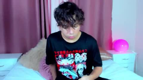 Snapshot of honeymoon_sariel chatting on 03.01.26 honeymoon_sariel online show from 03.01.26