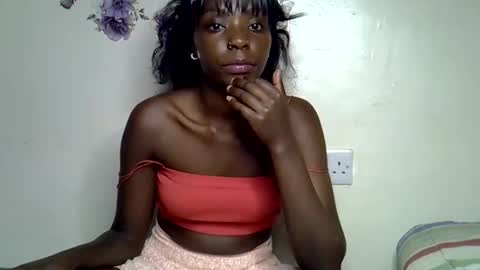 honeyy_x online show from 04.22.26