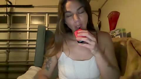 HoodHippy online show from 07.14.26