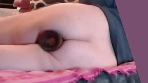 Snapshot of hookedup2 chatting on 02.23.26 ItsReeleMe online show from 02.23.26