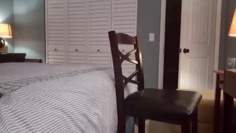 hooshung_mvers8 online show from 03.31.26