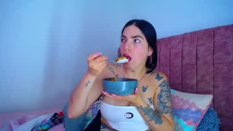 Snapshot of hoot_alicee chatting on 09.11.25 ONLYFANS online show from 09.11.25