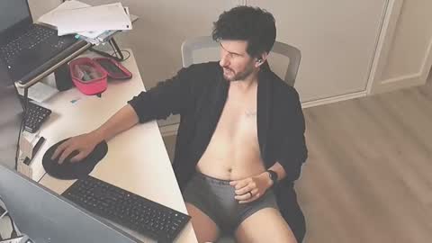 hopefulguy86 online show from 11.29.25