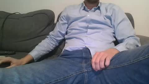 Snapshot of hor34ny5 chatting on 11.30.25 hor34ny5 online show from 11.30.25