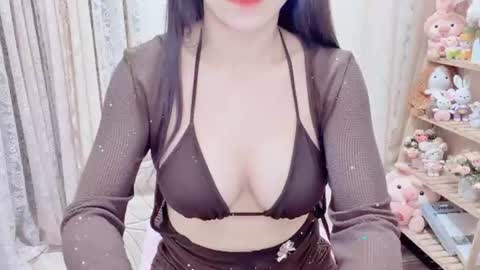Snapshot of horinatori chatting on 06.23.26 Rina online show from 06.23.26