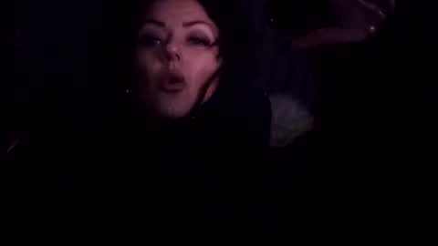 horneymomnextdoor online show from 03.16.26