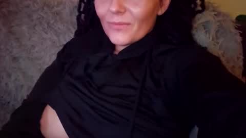 horneymomnextdoor online show from 04.06.26