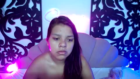 CATALINA Y LAURA  online show from 09.23.25