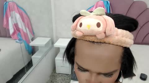 horny_bri_ online show from 12.20.25